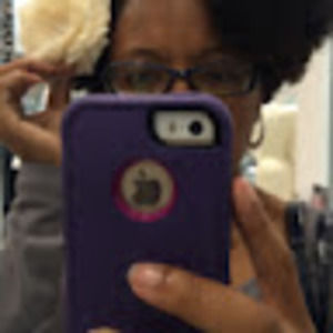 Meet your Posher, Jemila ada